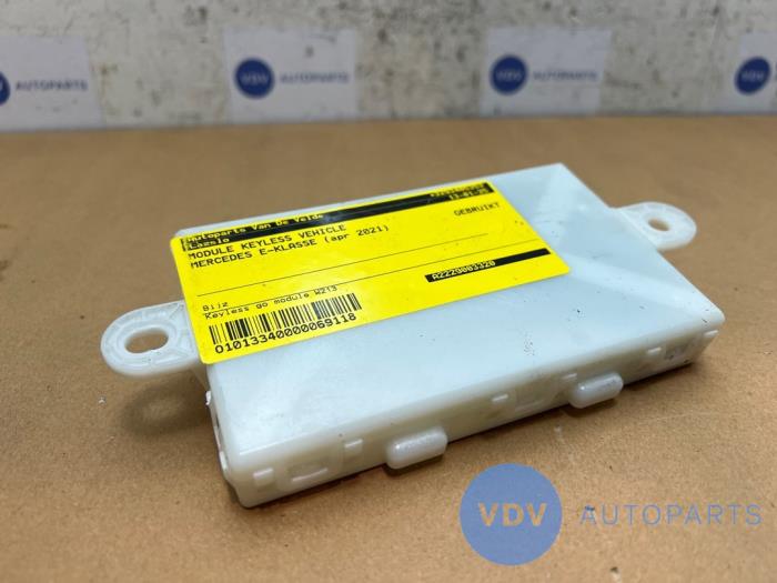 Modul keyless vehicle Mercedes E-Klasse