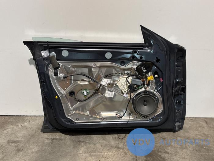 Drzwi lewe przednie wersja 4-drzwiowa Mercedes CLS-Klasse