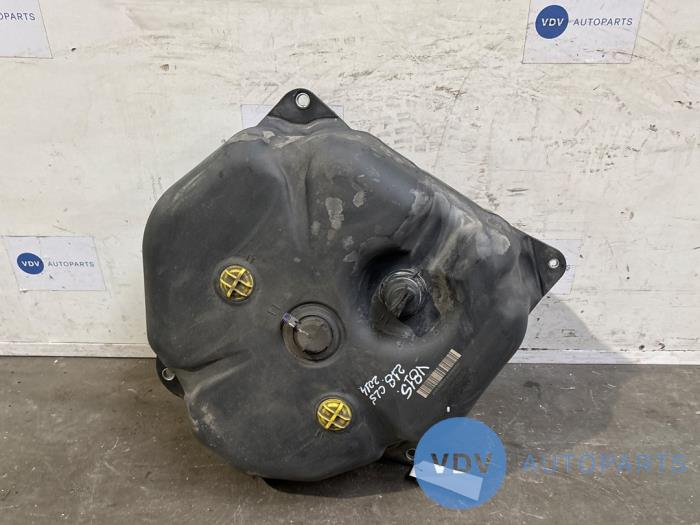 Adblue Tank Mercedes CLS-Klasse