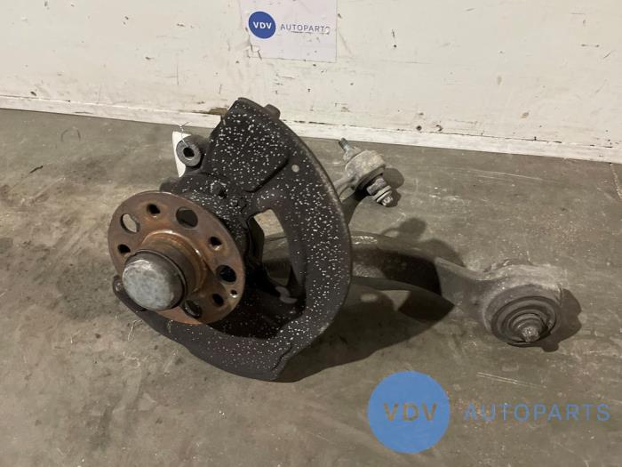 Knuckle, front right Mercedes CLS-Klasse