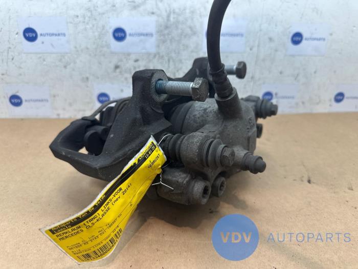 Bremszange links vorne Mercedes CLS-Klasse