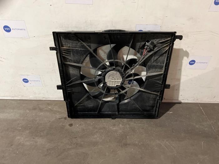 Ventilateur de refroidissement moteur Mercedes Vito