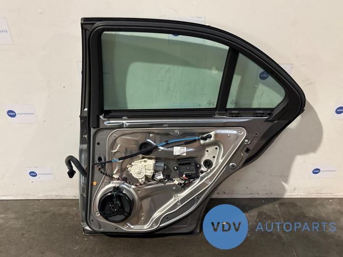 Rear door 4-door, right Mercedes C-Klasse