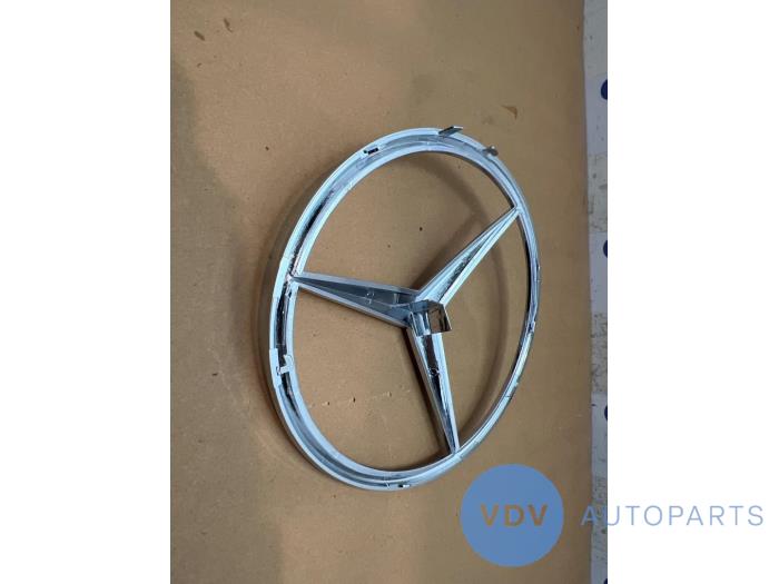 Estrella Mercedes S-Klasse