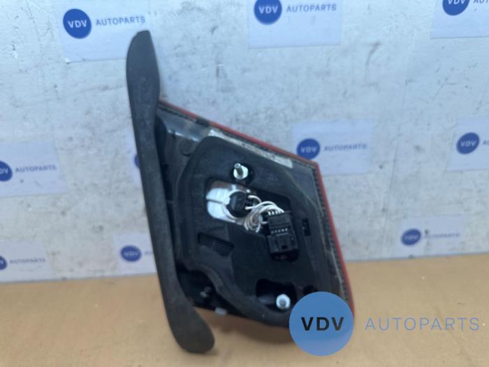 Luz trasera derecha Mercedes E-Klasse