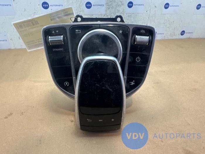 Sterowanie komputera pokladowego Mercedes C-Klasse