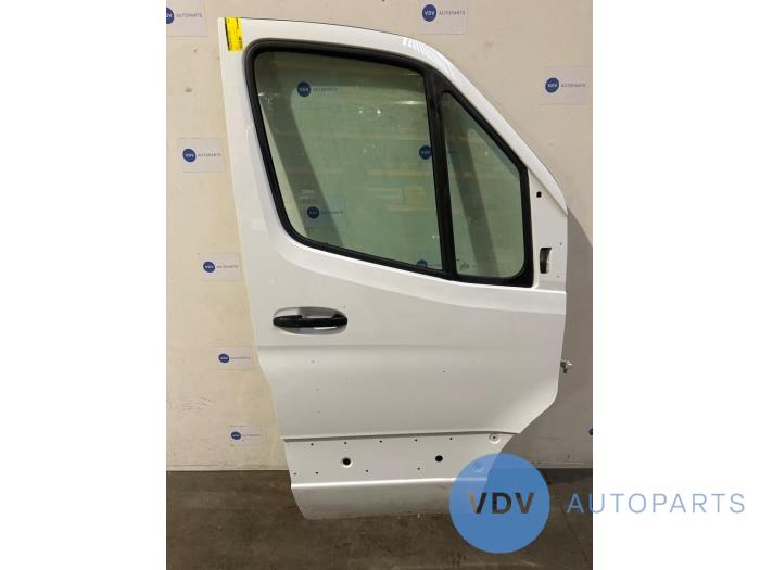 Front door 4-door, right Mercedes Sprinter