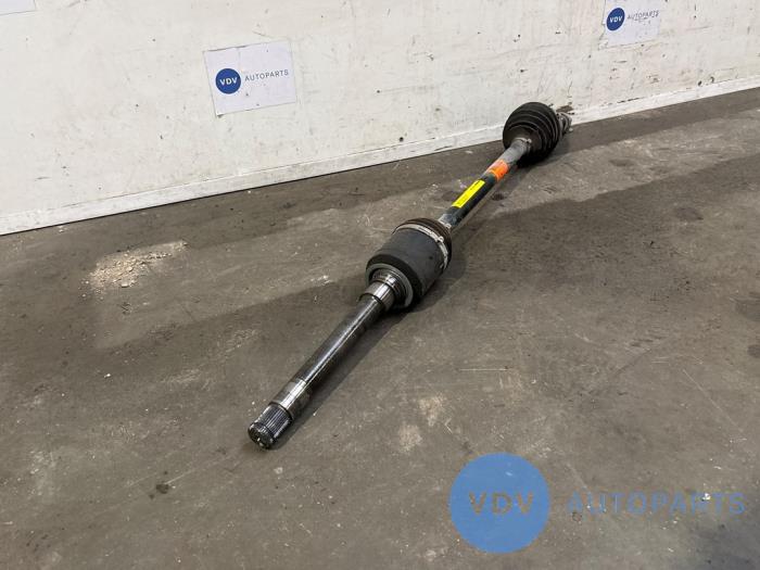 Os napedowa prawy przód Mercedes ML-Klasse