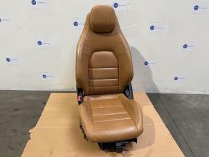 Gebruikte Voorstoel links Mercedes E (C207) E-250 CDI,BlueTEC,d 16V Prijs € 242,00 Inclusief btw aangeboden door Autoparts Van De Velde