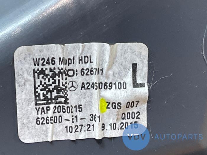 Feu arrière gauche Mercedes B-Klasse