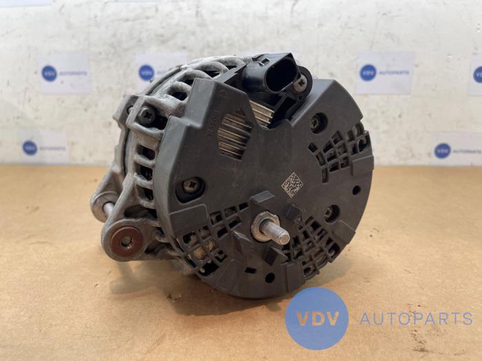 Dynamo Mercedes B-Klasse