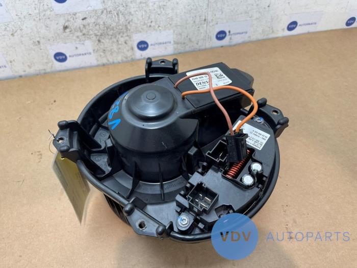 Moteur de ventilation chauffage Mercedes B-Klasse