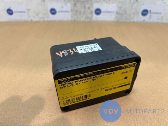 Modul centralnego zamka Mercedes SLK