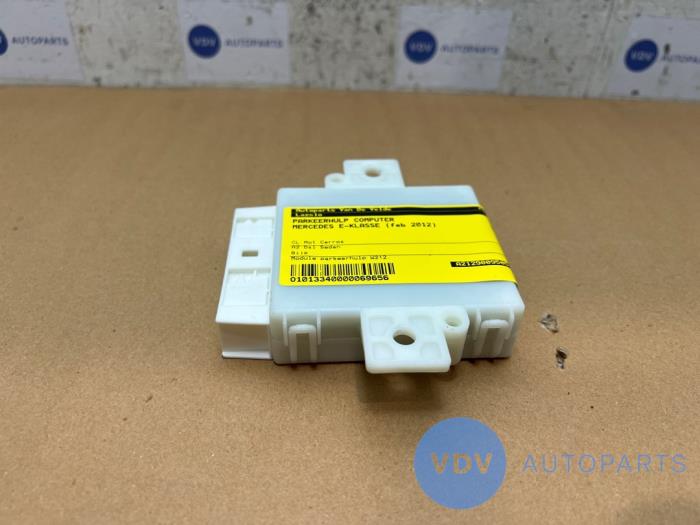 Ordinateur aide au stationnement Mercedes E-Klasse