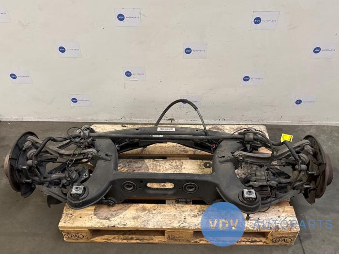 Os tylna napedu na tylne kola Mercedes CLS-Klasse