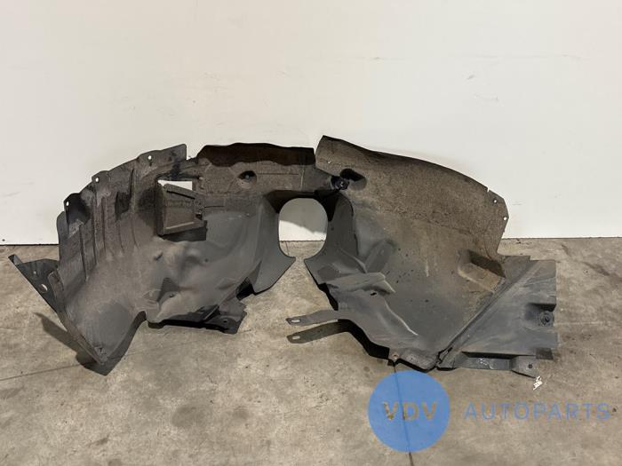 Passage de roue Mercedes E-Klasse