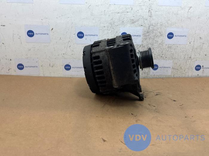 Dynamo Mercedes C-Klasse