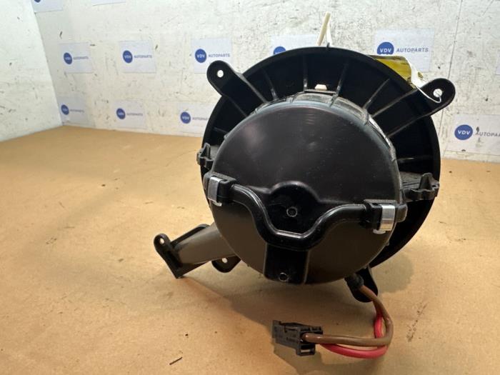 Kachel Ventilatiemotor Mercedes Vito