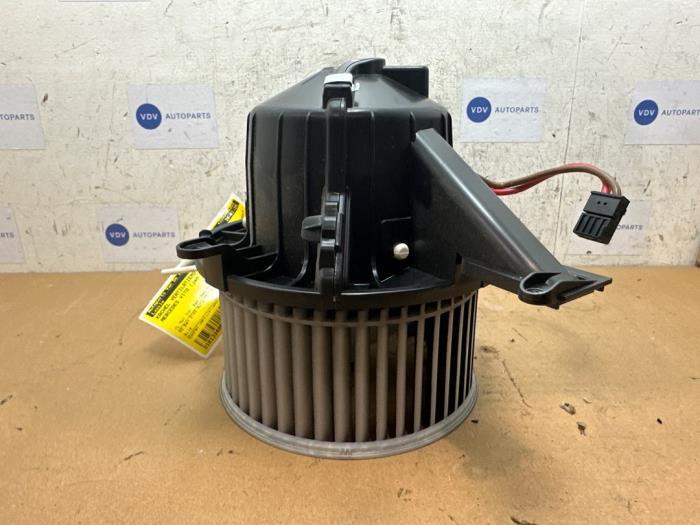 Kachel Ventilatiemotor Mercedes Vito