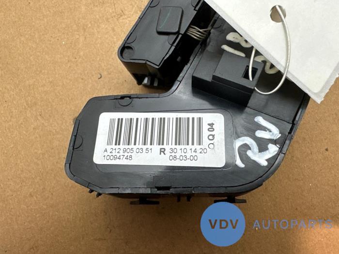 Przelacznik pozycji fotela Mercedes E-Klasse