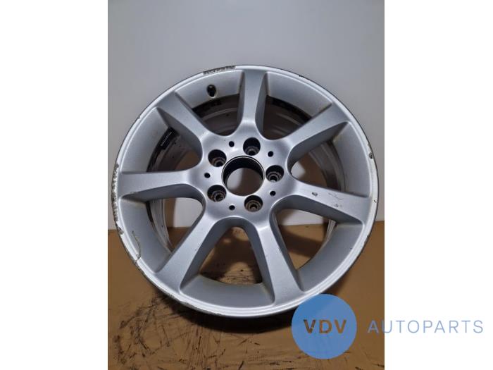 Llanta Mercedes C-Klasse