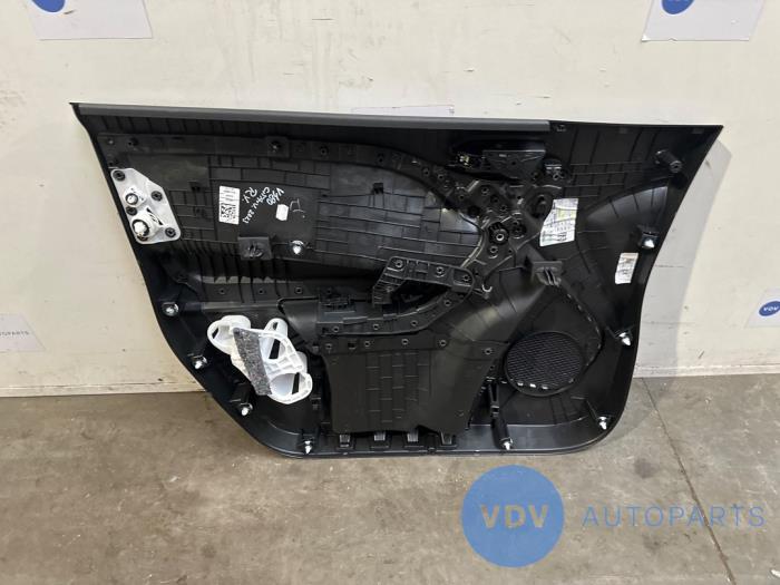 Tapizado de puerta de 4 puertas derecha delante Mercedes T-Klasse