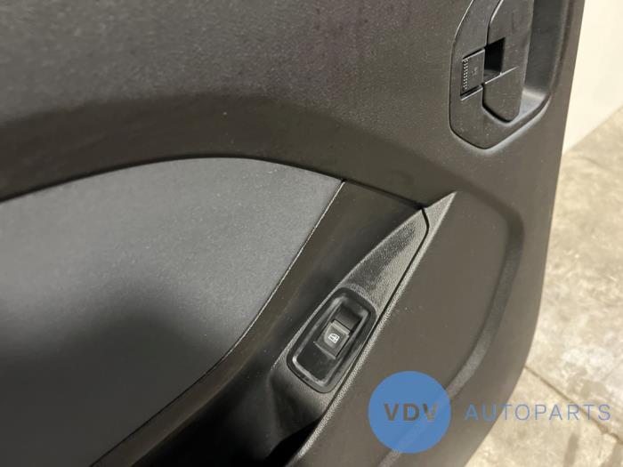 Rear door trim 4-door, left Mercedes T-Klasse