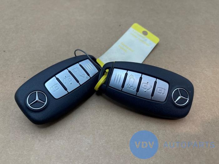 Kontaktslot + computer Mercedes T-Klasse