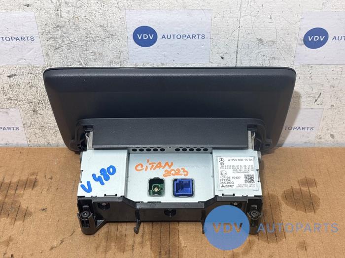 Pantalla de navegación Mercedes T-Klasse