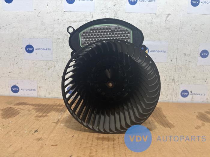 Silnik wentylatora nagrzewnicy Mercedes T-Klasse