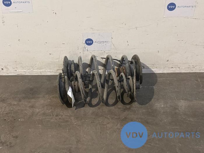 Sprezyna srubowa tyl Mercedes Vito