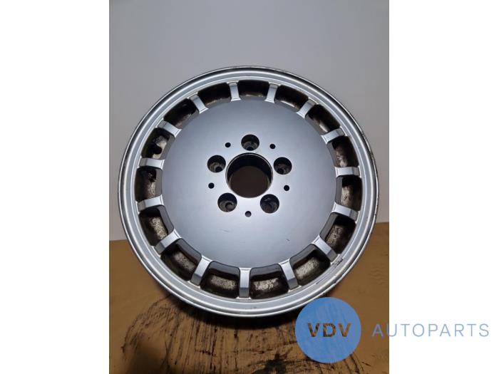 Obrecz Mercedes E-Klasse