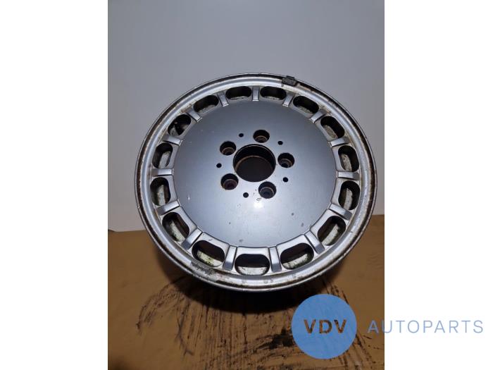 Obrecz Mercedes E-Klasse