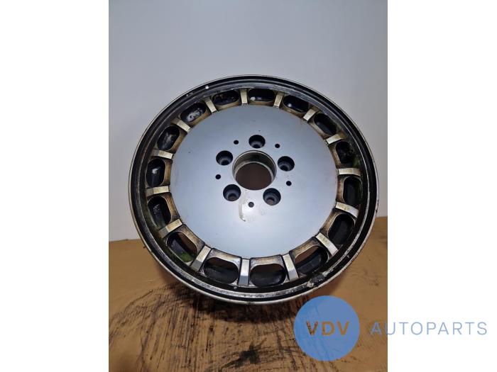 Obrecz Mercedes E-Klasse