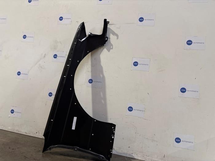Front wing, left Mercedes 190E/D