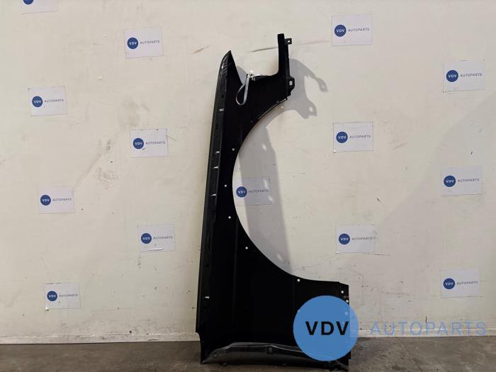 Front wing, left Mercedes 190E/D