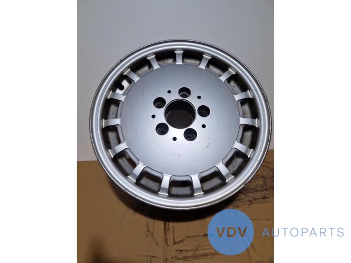 Llanta Mercedes E-Klasse