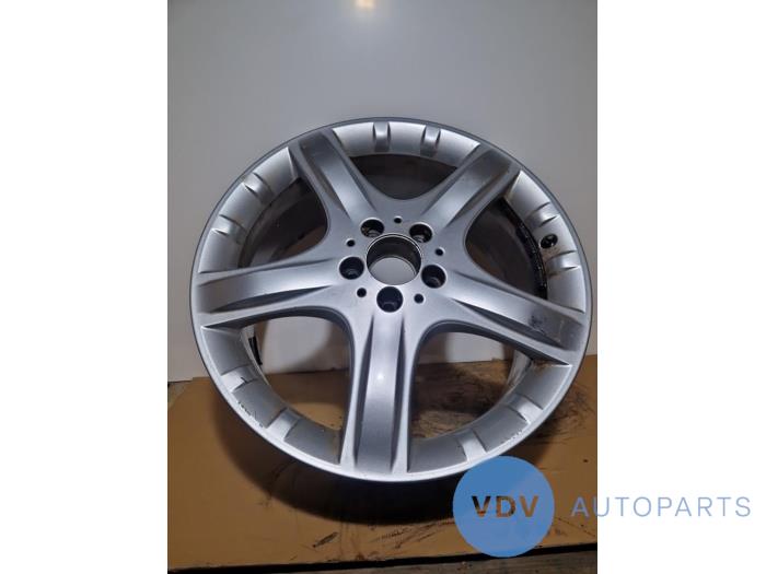 Obrecz Mercedes R-Klasse