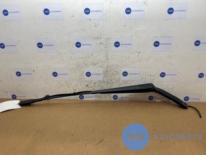 Scheibenwischerarm vorne Mercedes Sprinter