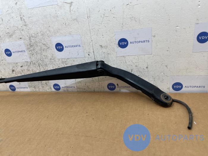 Scheibenwischerarm vorne Mercedes Sprinter