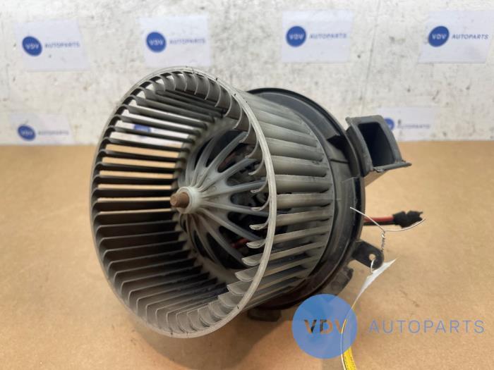 Silnik wentylatora nagrzewnicy Mercedes Sprinter