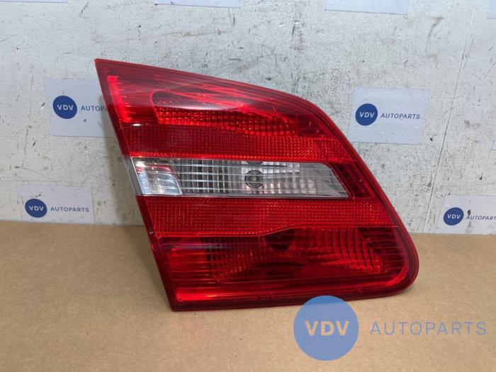 Luz trasera izquierda Mercedes B-Klasse