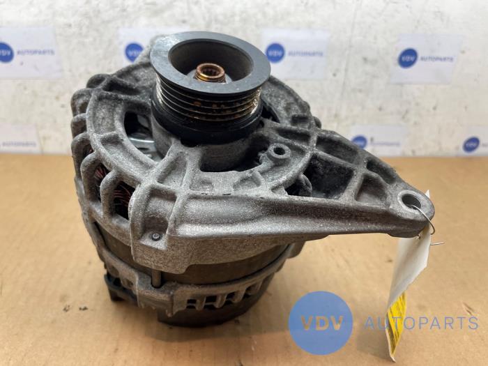 Dynamo Mercedes B-Klasse