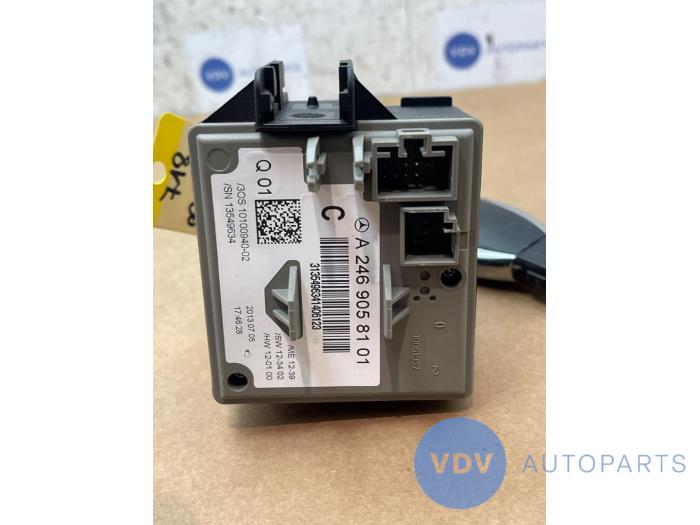 Ignition lock + computer Mercedes B-Klasse
