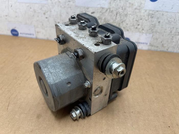 ABS pump Mercedes B-Klasse