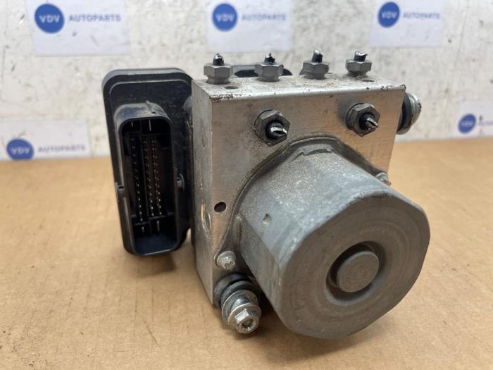 ABS pump Mercedes B-Klasse