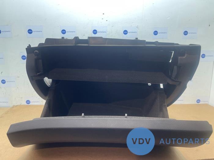 Dashboardkastje Mercedes B-Klasse