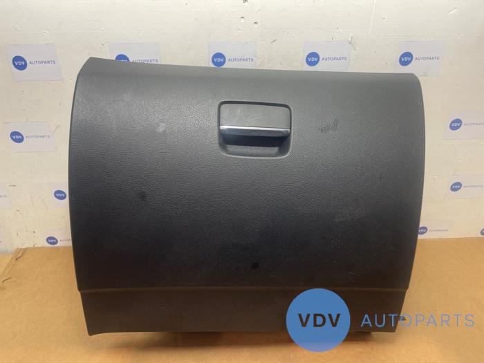 Dashboardkastje Mercedes B-Klasse