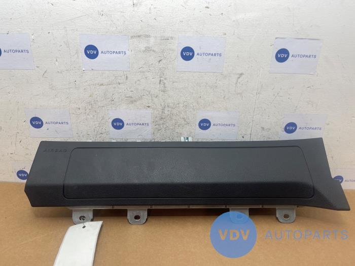 Knie airbag Mercedes B-Klasse