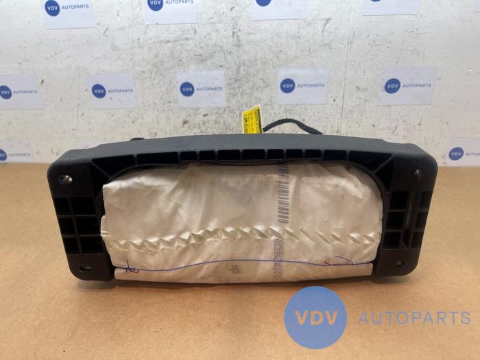 Poduszka powietrzna prawa (deska rozdzielcza) Mercedes B-Klasse